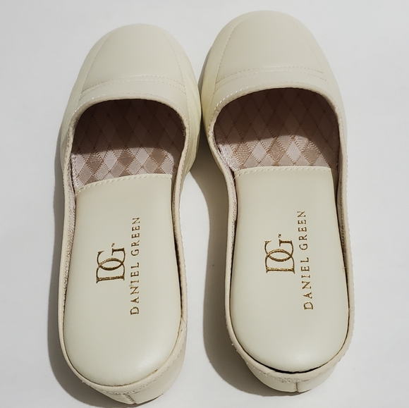 vtg Daniel Green Lisa Bone Clog Cushion Slippers - Picture 2 of 5